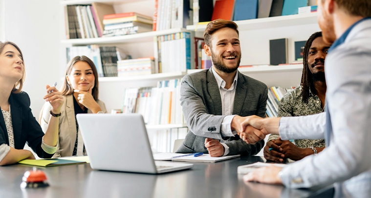 Essential insurance for UK businesses - image